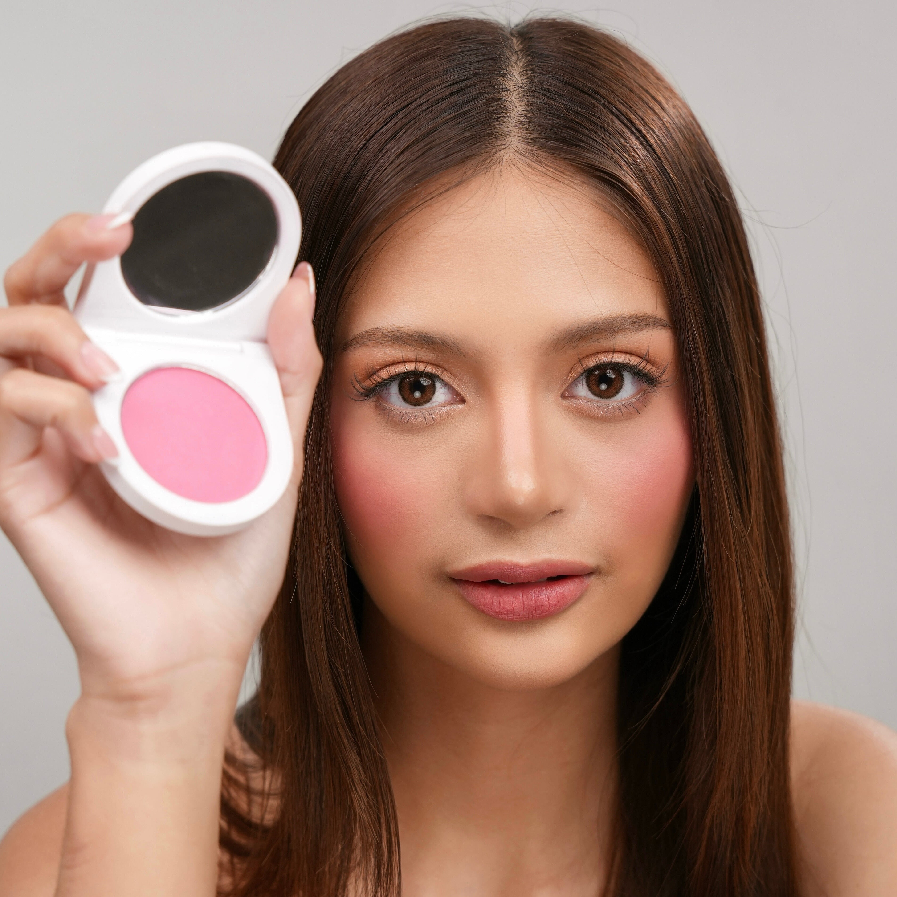 ❤️ Crush Blush – The Perfect Everyday Pop of Color