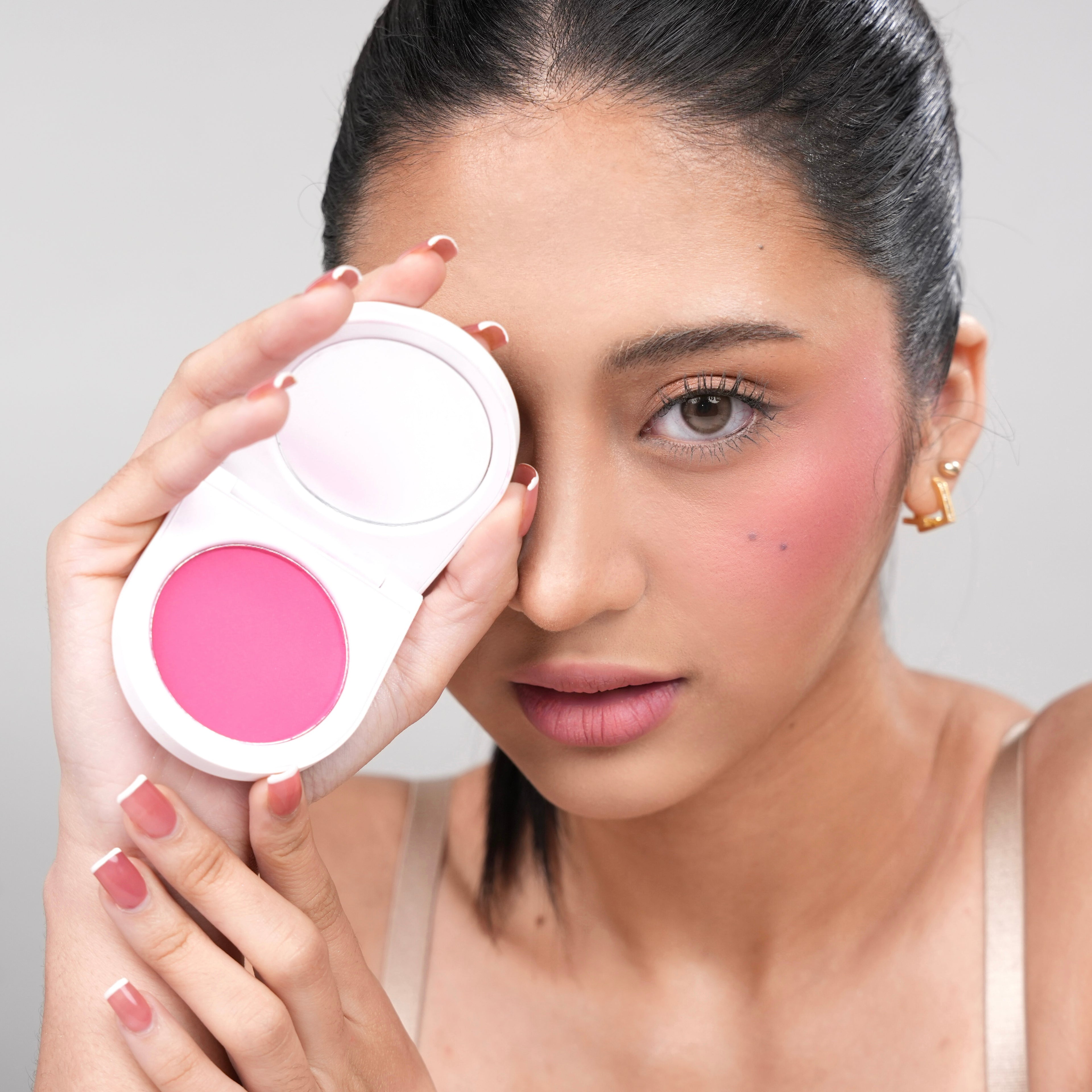 💞 True Love Blush – Deep Rosy Glow That Lasts
